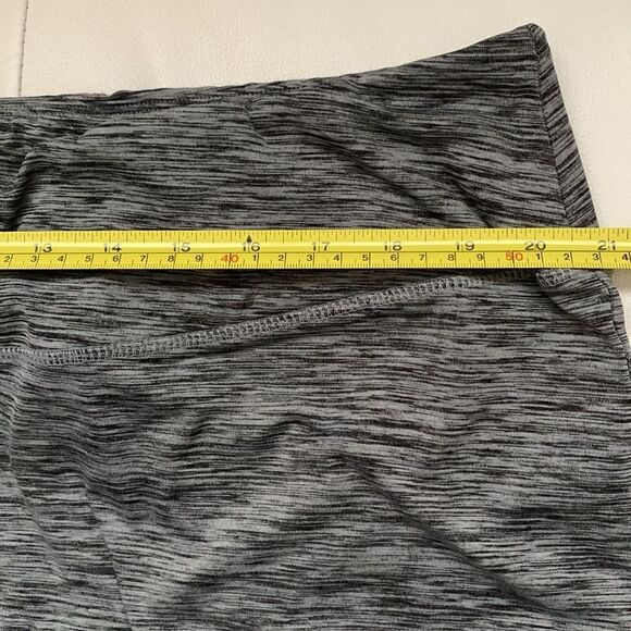 Maurices in Motion Women’s Pants Athletic Yoga Gray Leggings Size 3 - Picture 3 of 10